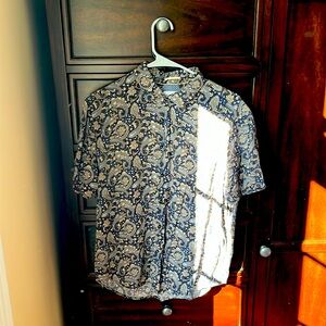 Bandanna pattern spring break style collared shirt